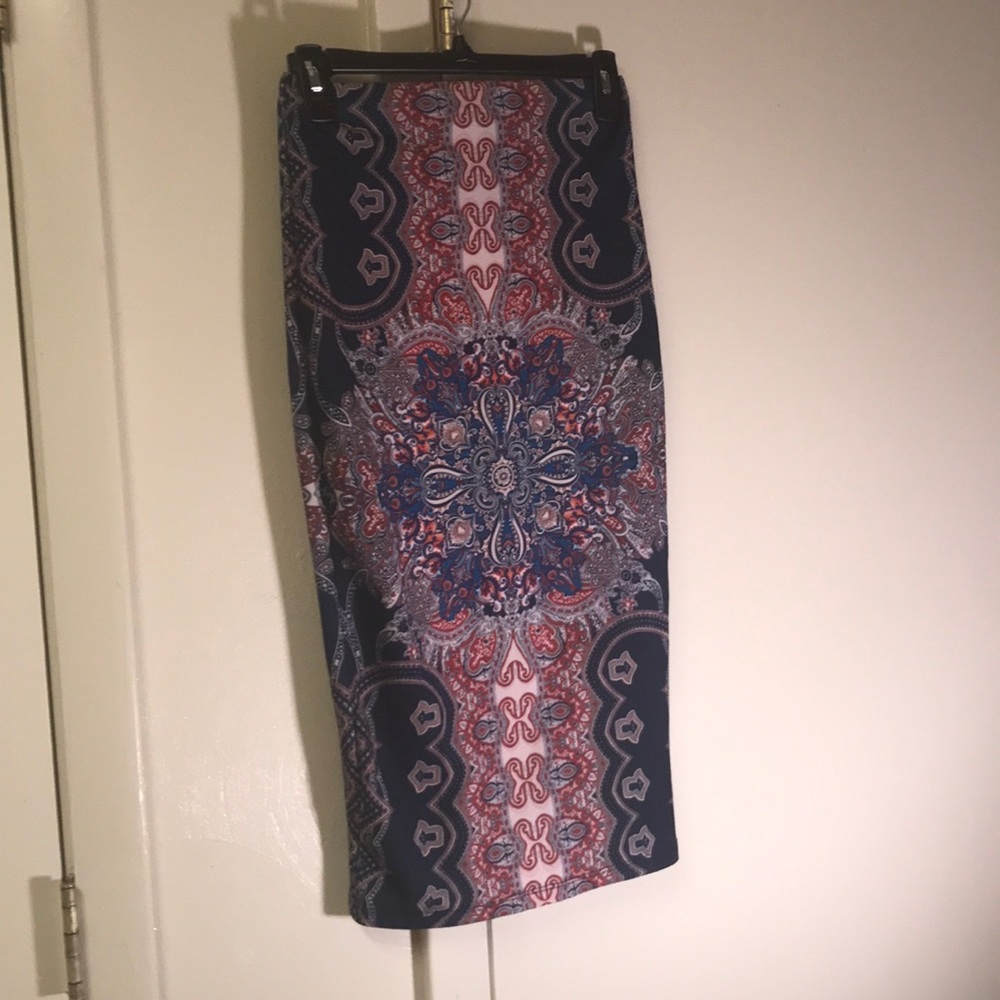 Pencil Skirt w/ Tapestry Design Size S